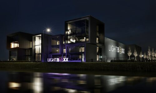 Powerlight Verhuist Naar Nieuw Onderkomen Lightboxx