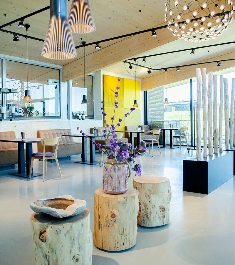The Links Valley - Brasserie - Secto Design Secto 4201